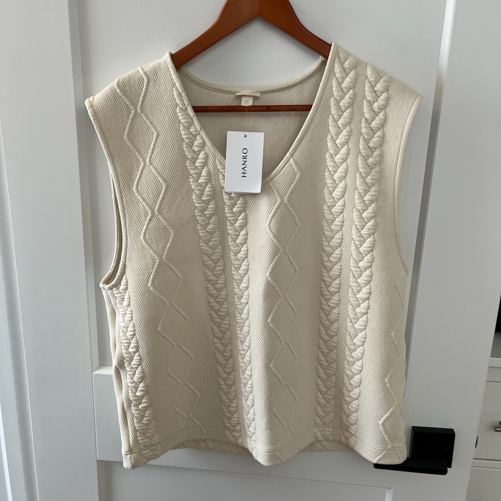 Hanro Cream Textured Sleeveless Top